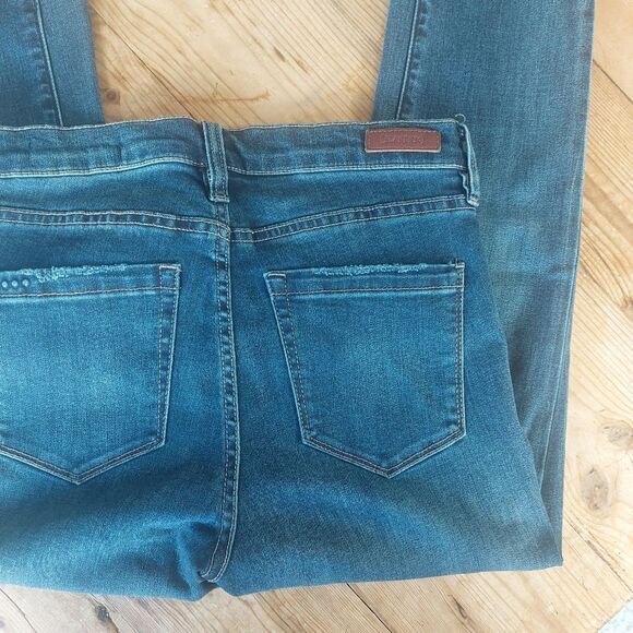 Blank NYC The Bond Mid Rise Skinny Jeans Size 27 - Picture 3 of 10